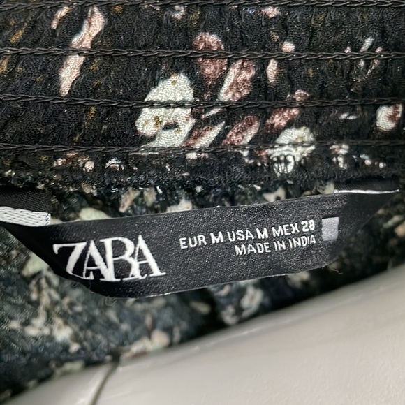 ZARA Black Mini Floral Printed Dress Size Medium - Picture 8 of 10